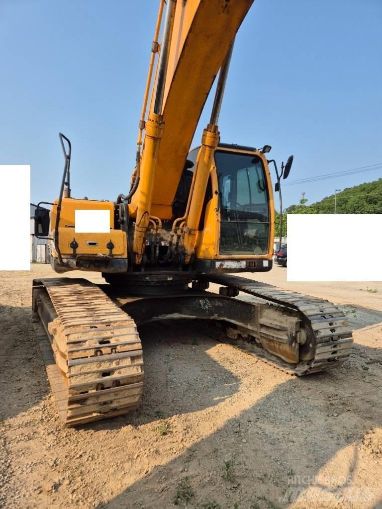 Hyundai Robex 300 LC Гусеничные экскаваторы