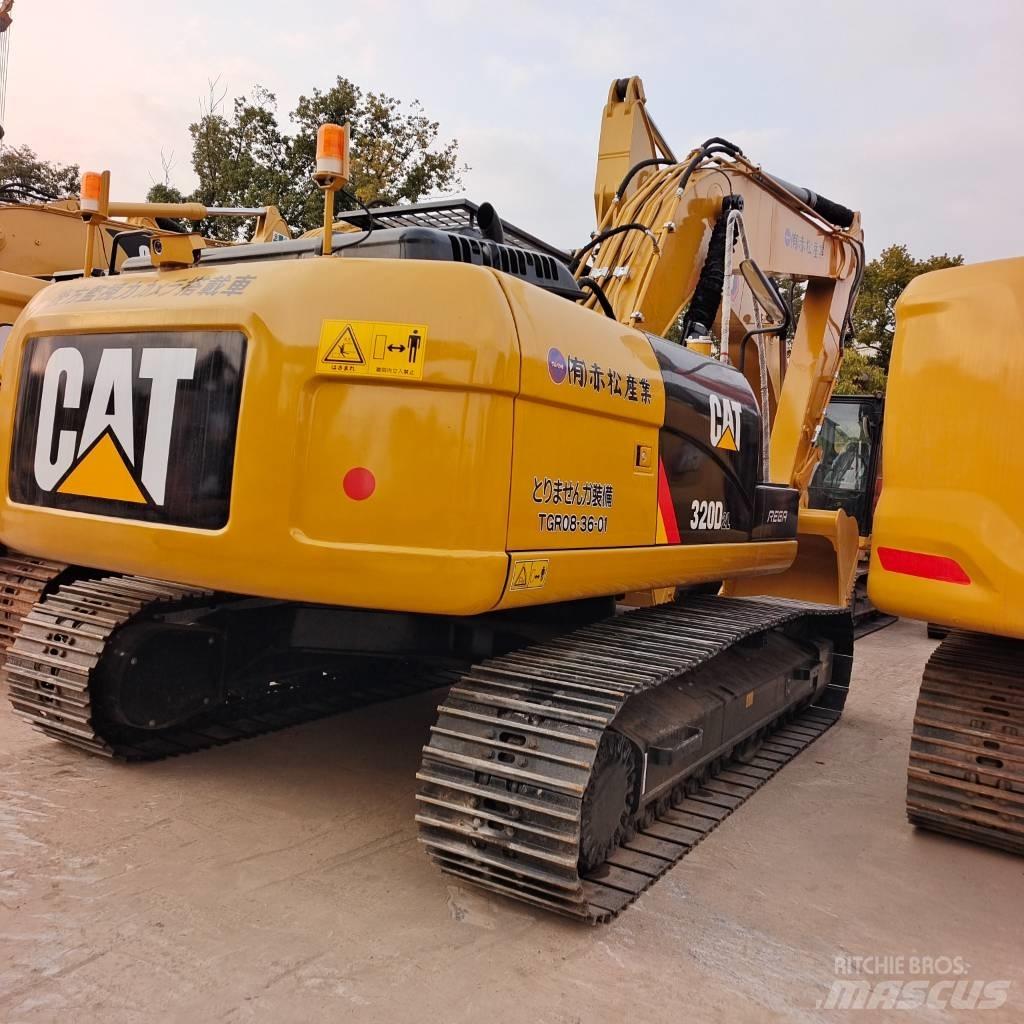 CAT 320DL Гусеничные экскаваторы