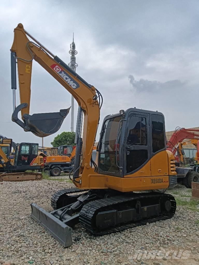 XCMG 60 Гусеничные экскаваторы