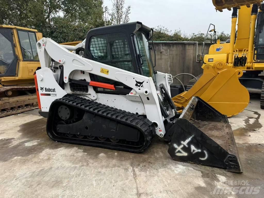 Bobcat T 770 Гусеничные фронтальные погрузчики
