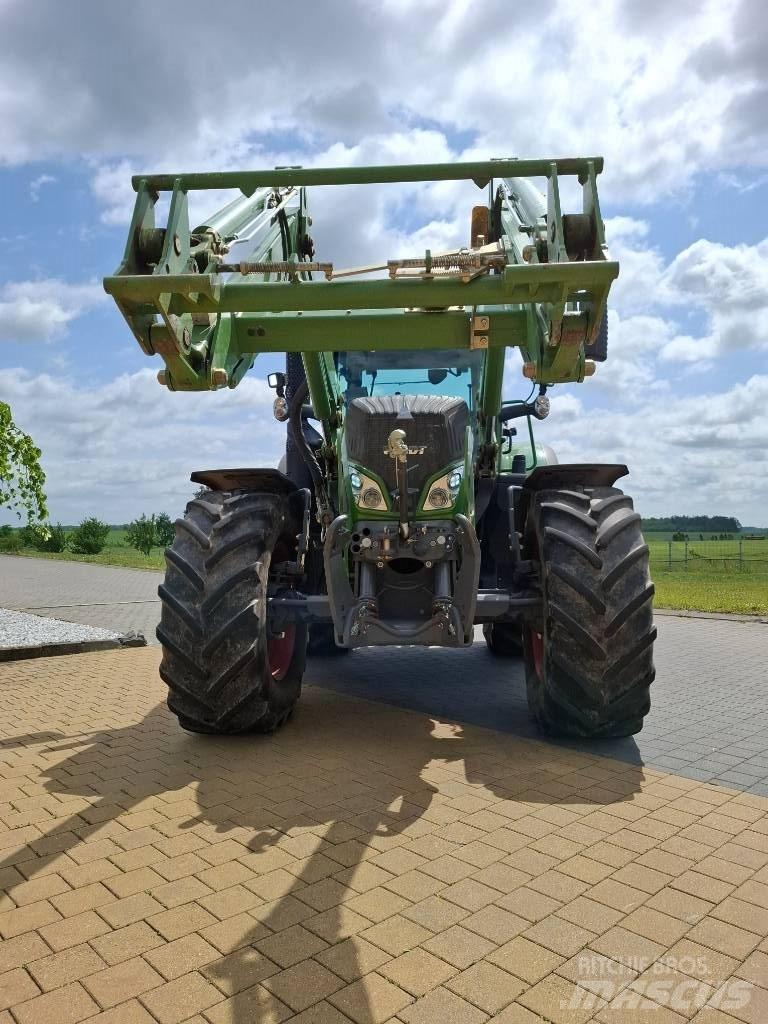 Fendt 724 Profi Plus Трактора