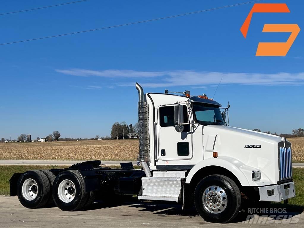 Kenworth T 800 Седельные тягачи