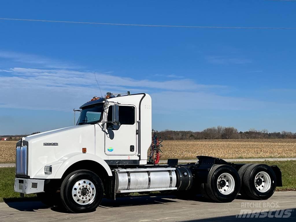 Kenworth T 800 Седельные тягачи
