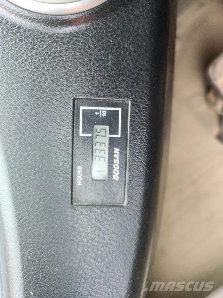 Doosan DL 420-5K Фронтальные погрузчики