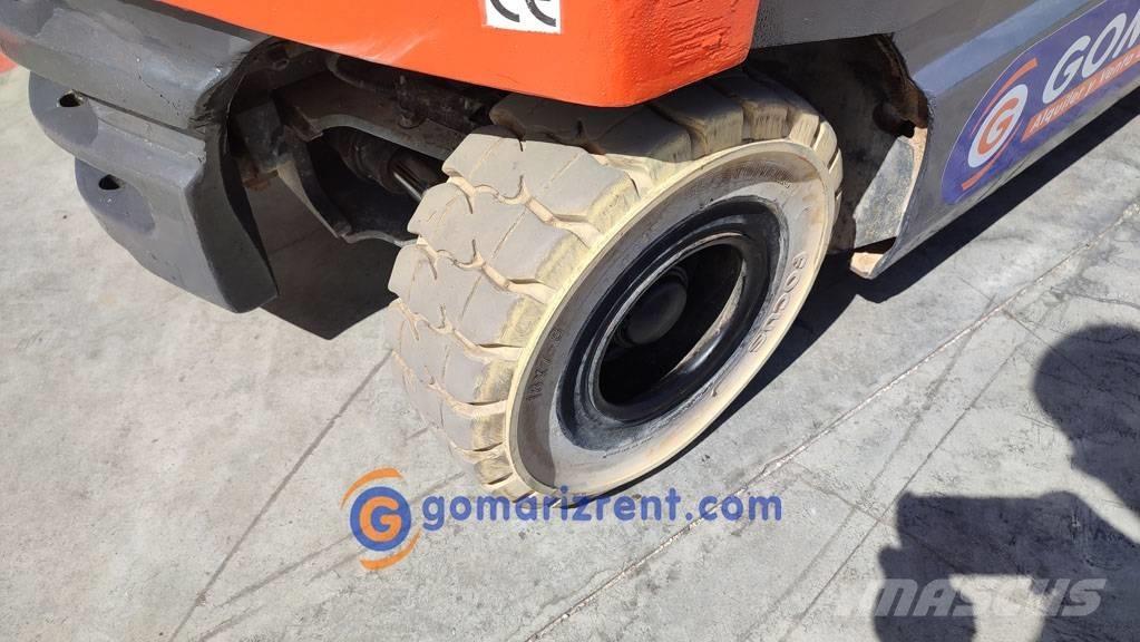 Toyota 7 FBM 30 Электропогрузчики