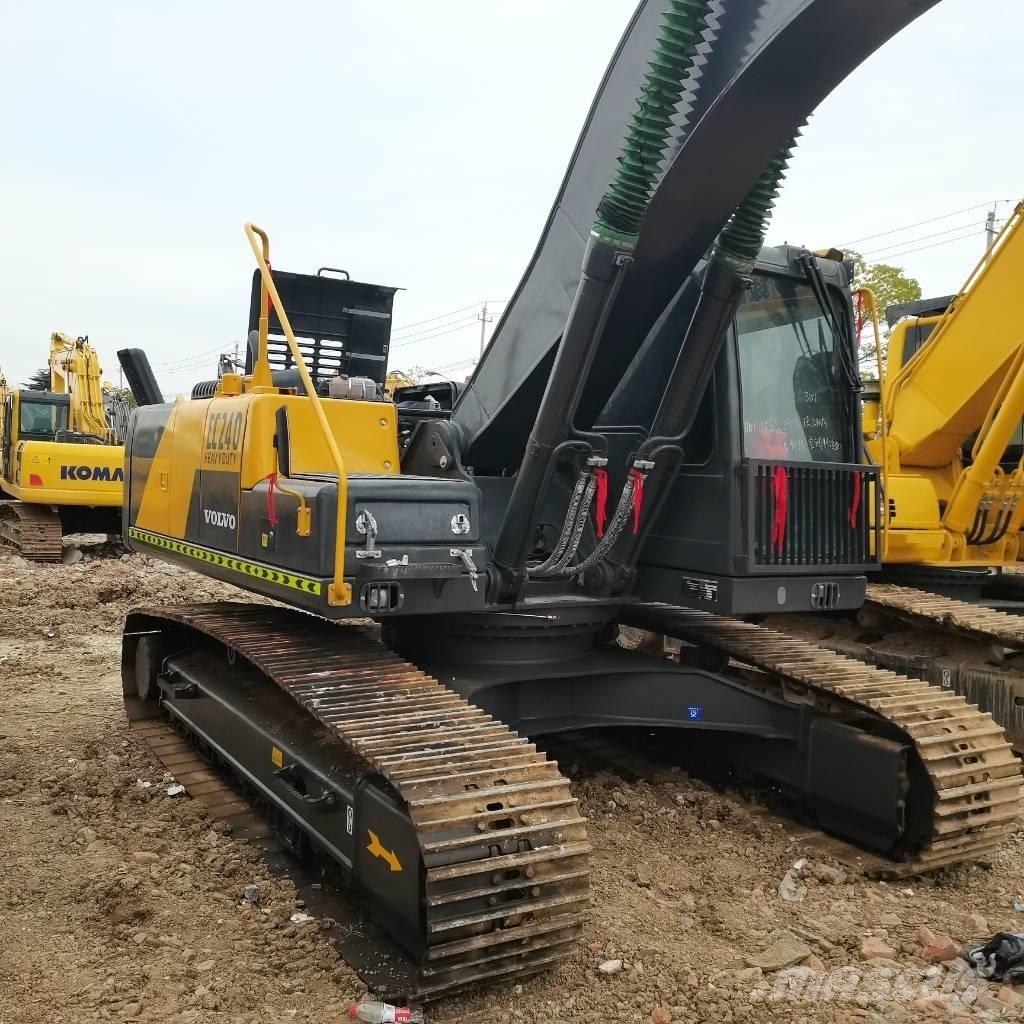 Volvo EC 240 Гусеничные экскаваторы