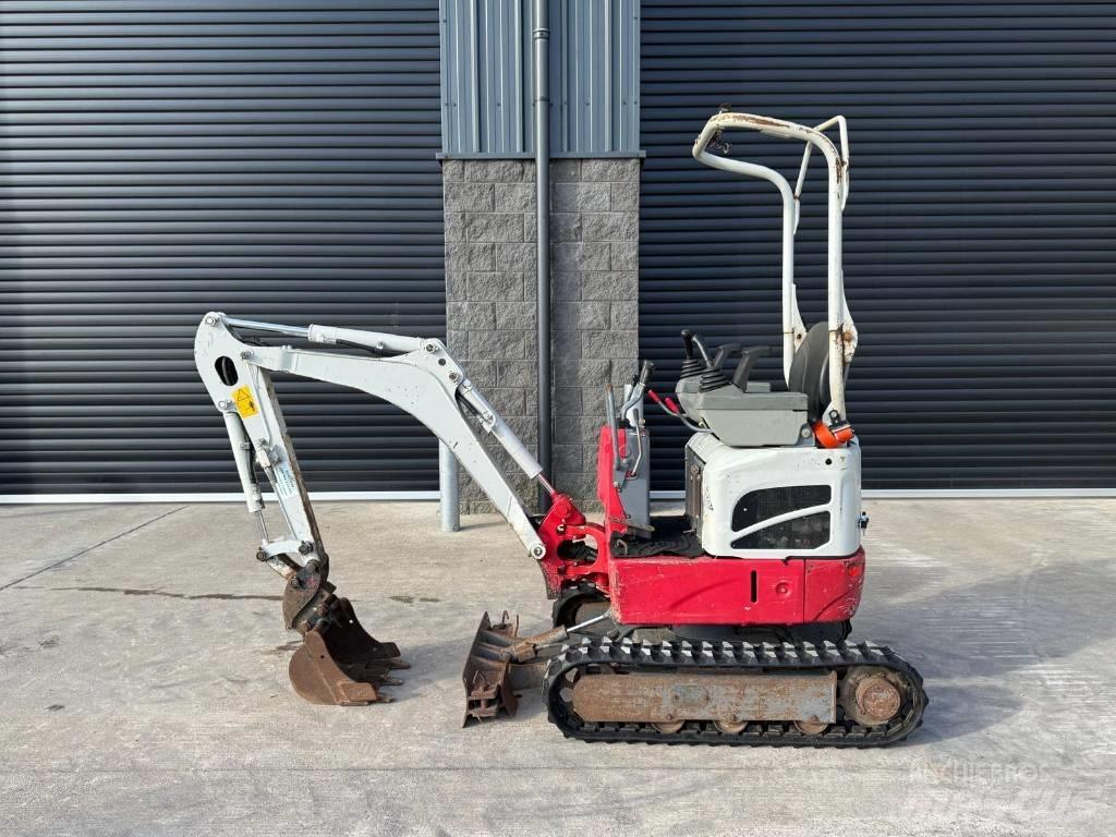 Takeuchi TB 210 R Мини-экскаваторы