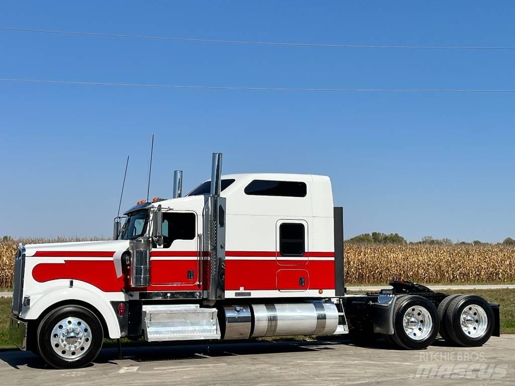 Kenworth W 900 Седельные тягачи