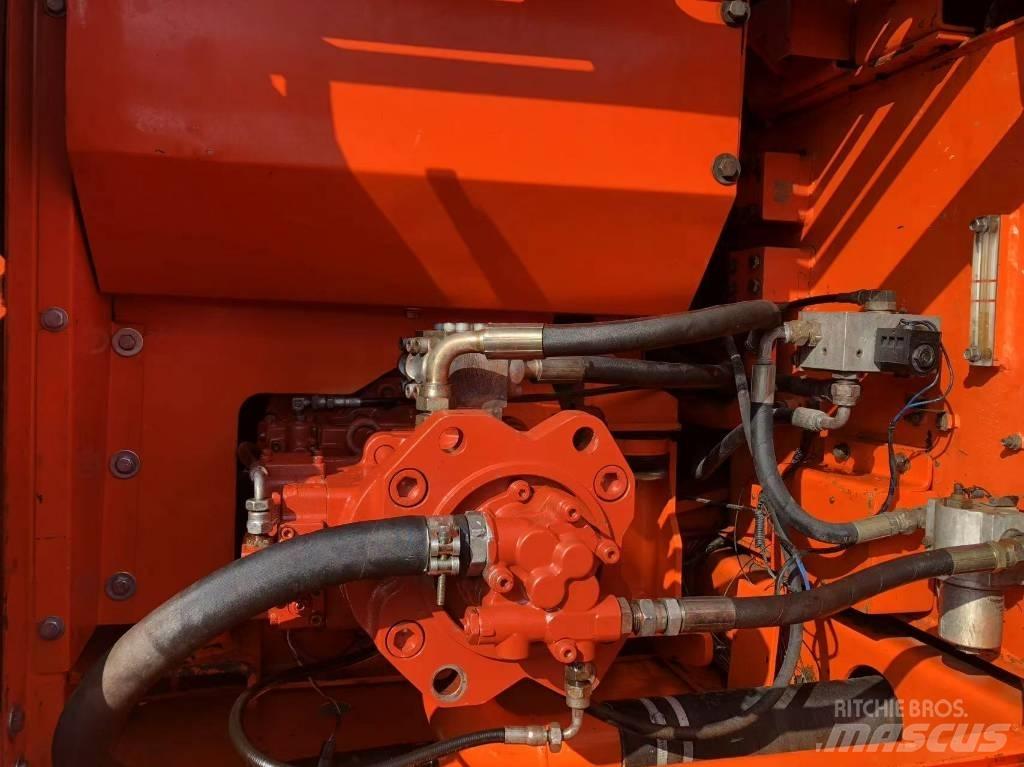 Doosan 220-7 Гусеничные экскаваторы