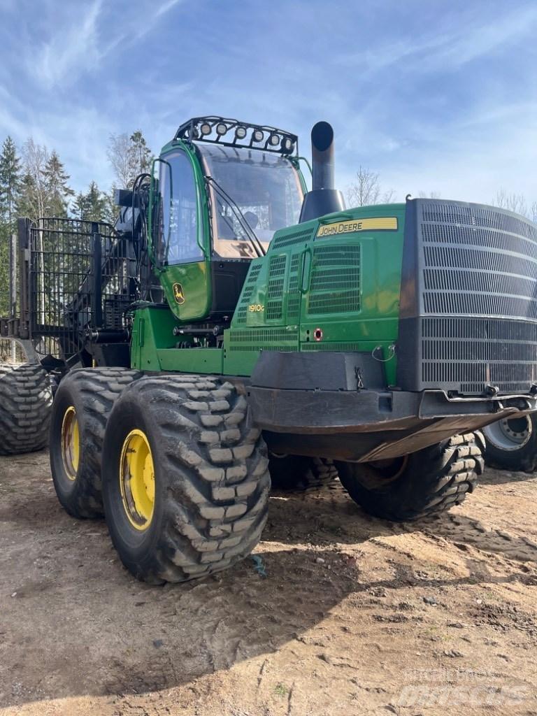 John Deere 1910g Форвардеры