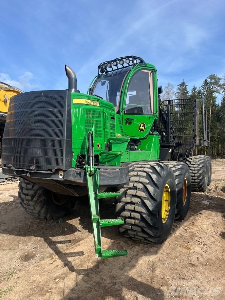 John Deere 1910g Форвардеры