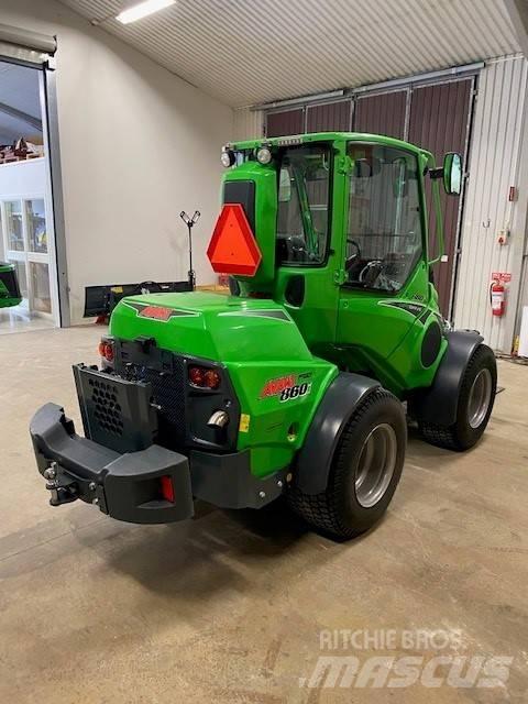 Avant 860 i Универсальные фронтальные погрузчики