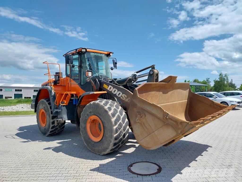 Doosan DL 420CVT-5 Фронтальные погрузчики