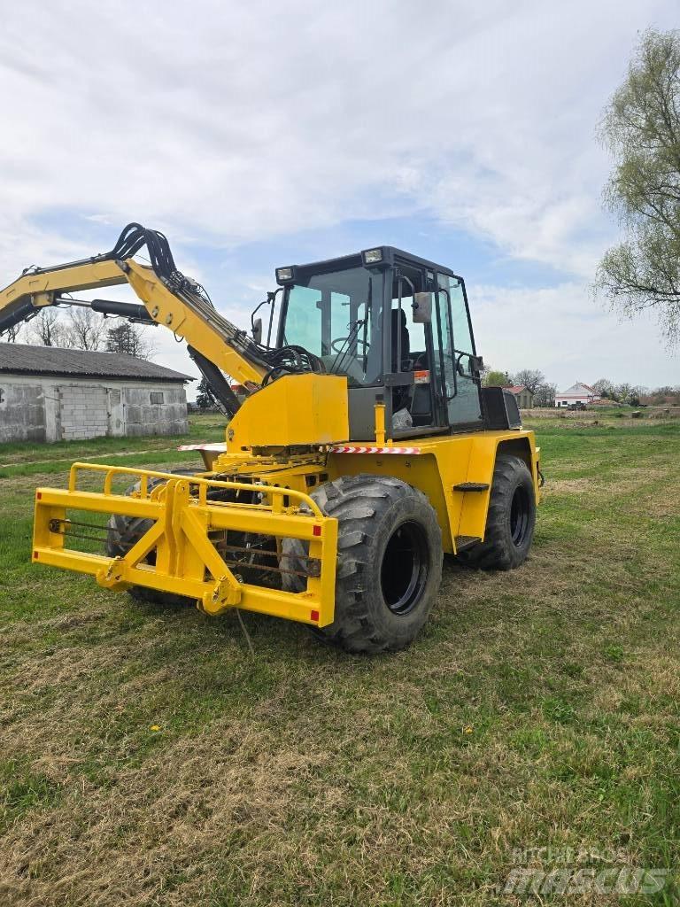  Berky 3800 Коммунальные машины