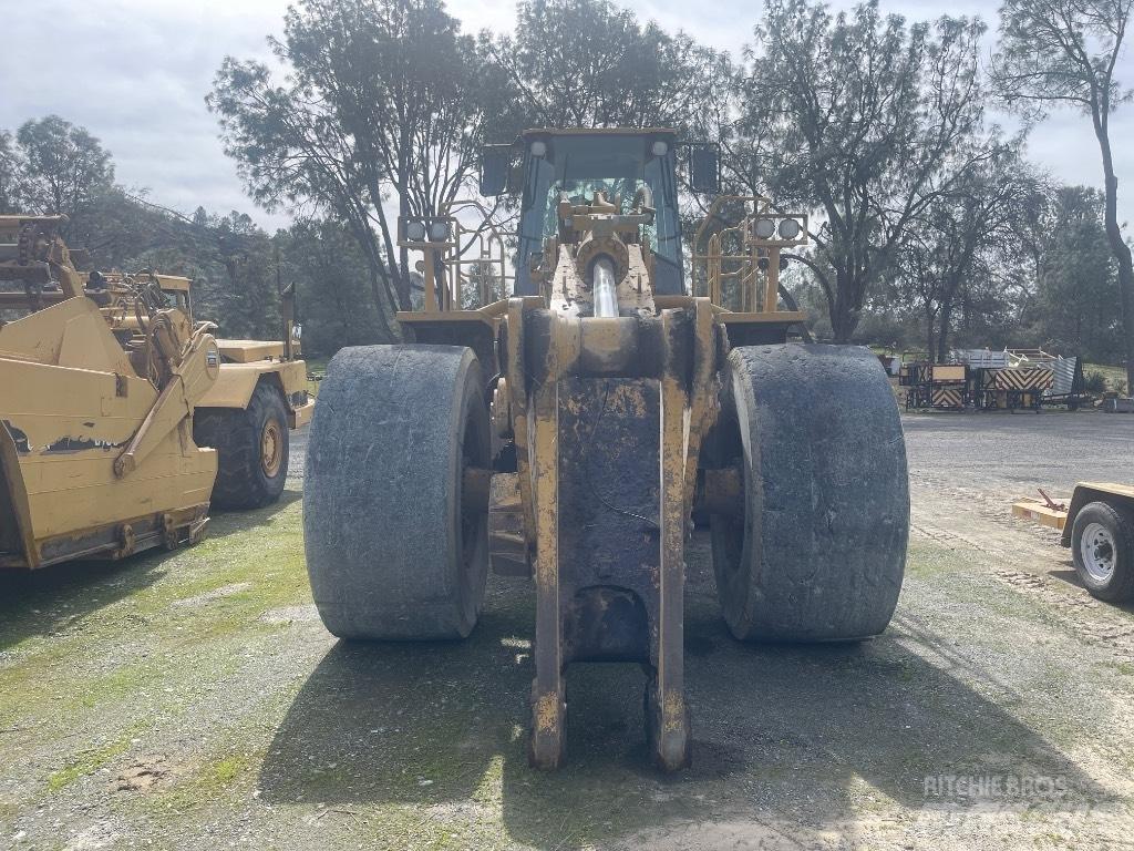 CAT 988 H Фронтальные погрузчики
