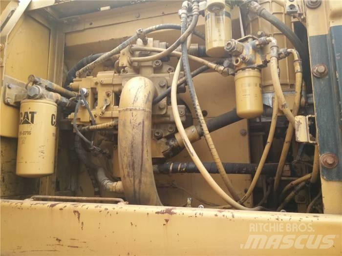 CAT 330 C Гусеничные экскаваторы