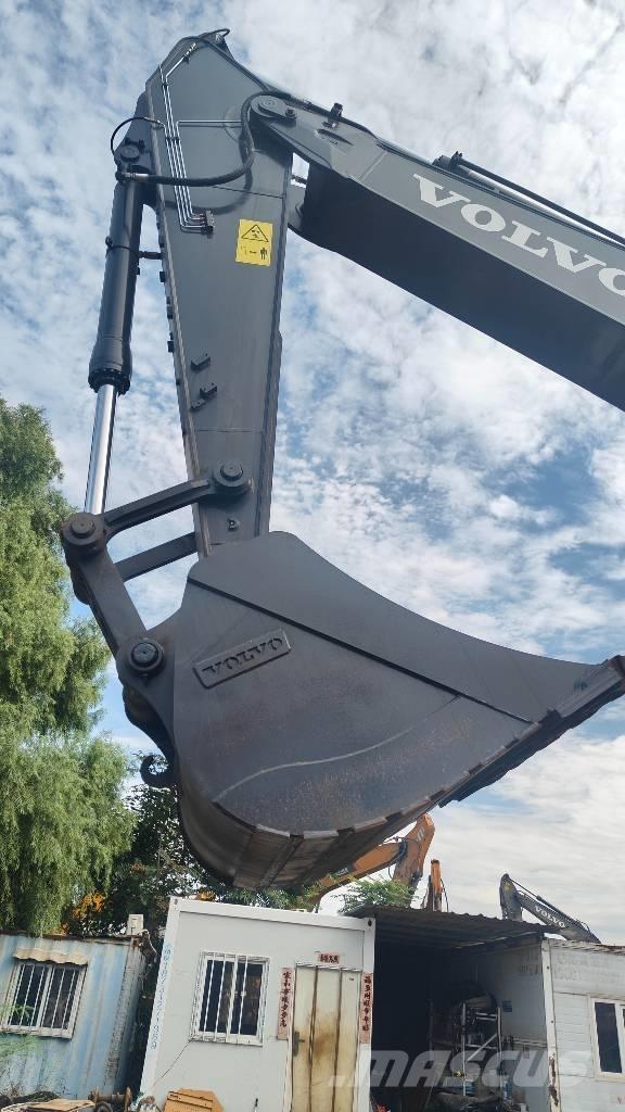 Volvo EC 290 Гусеничные экскаваторы