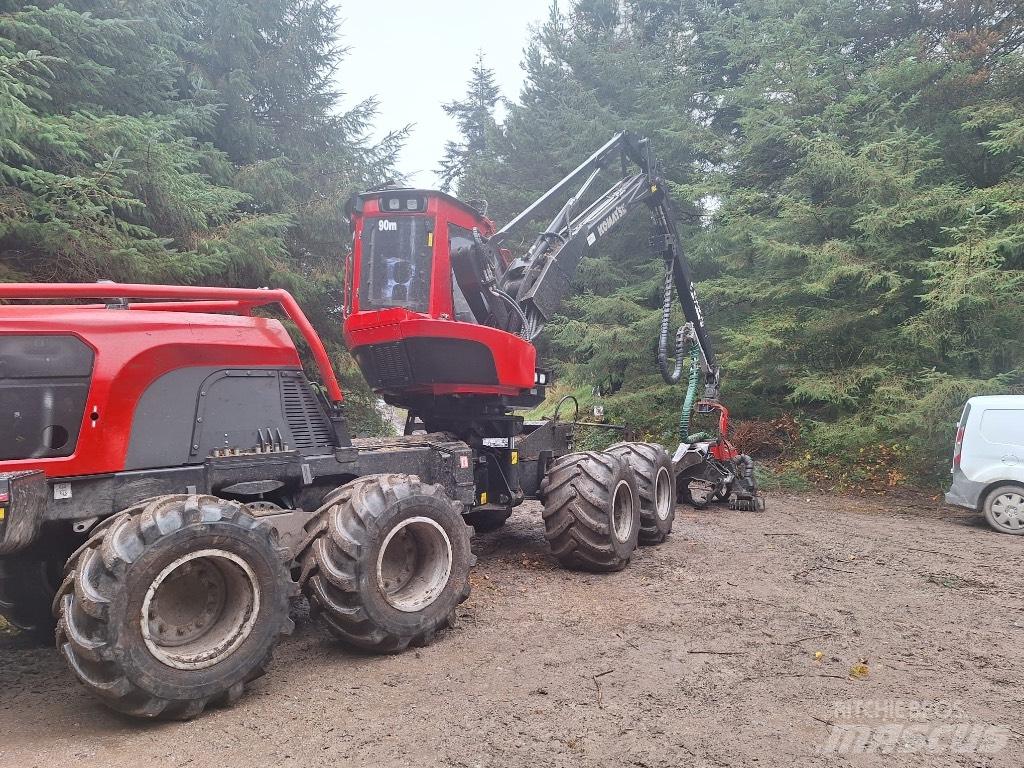 Komatsu 901 XC Харвестеры