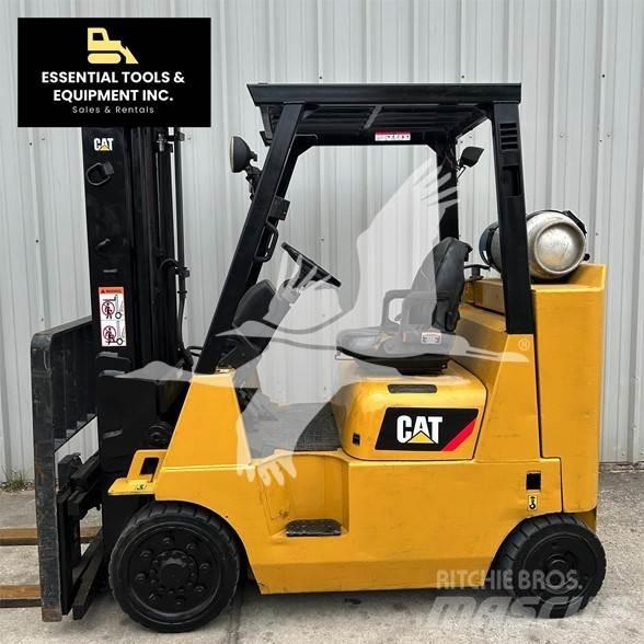 CAT GC40KSTR Дизельные погрузчики