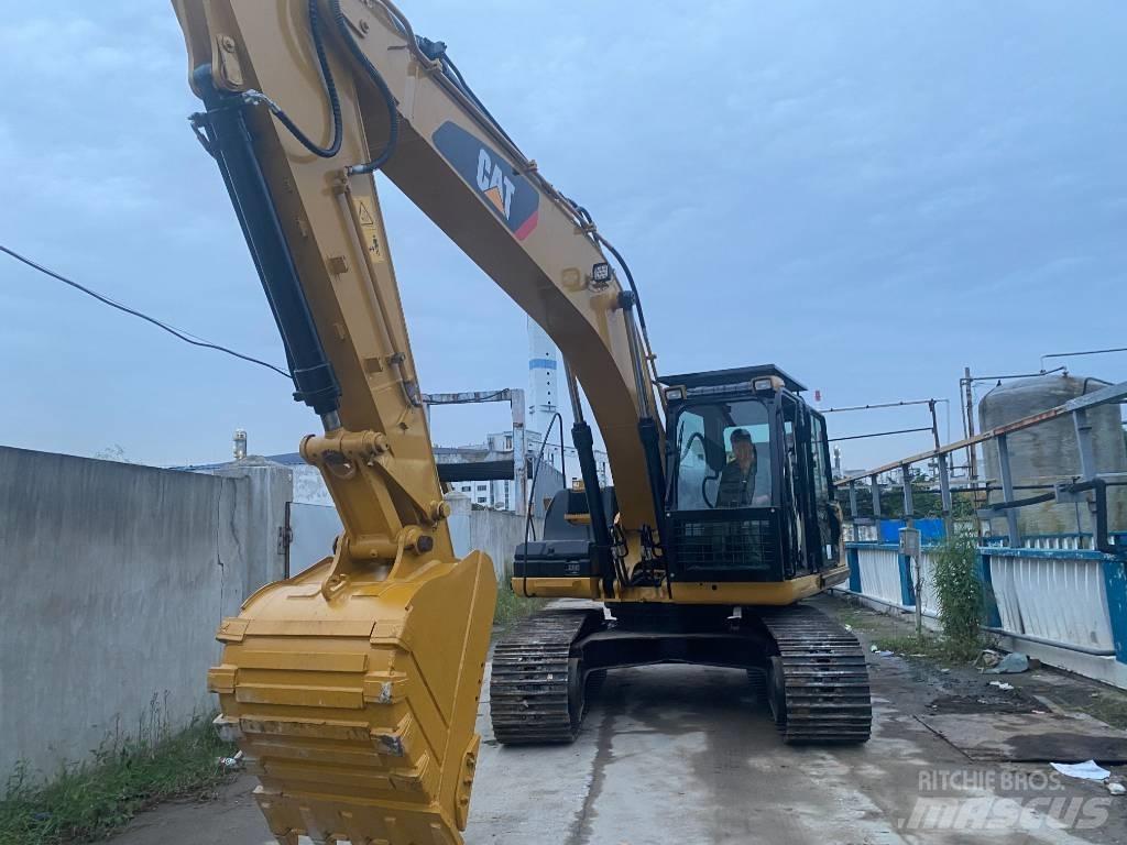 CAT 320 D Гусеничные экскаваторы