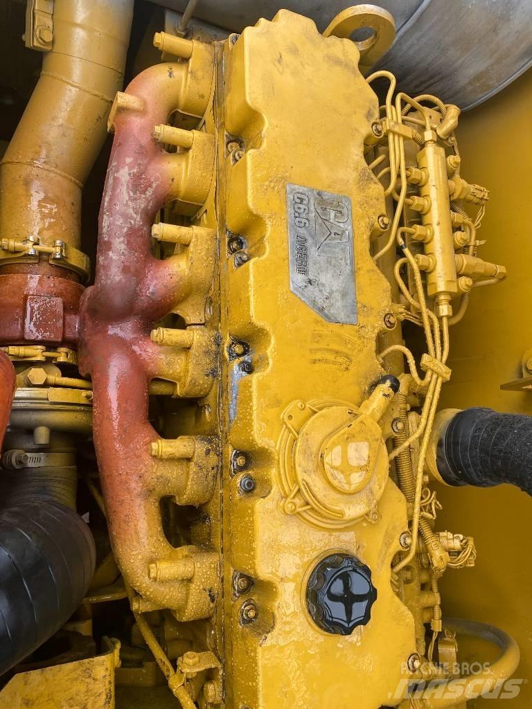 CAT 320 D Гусеничные экскаваторы
