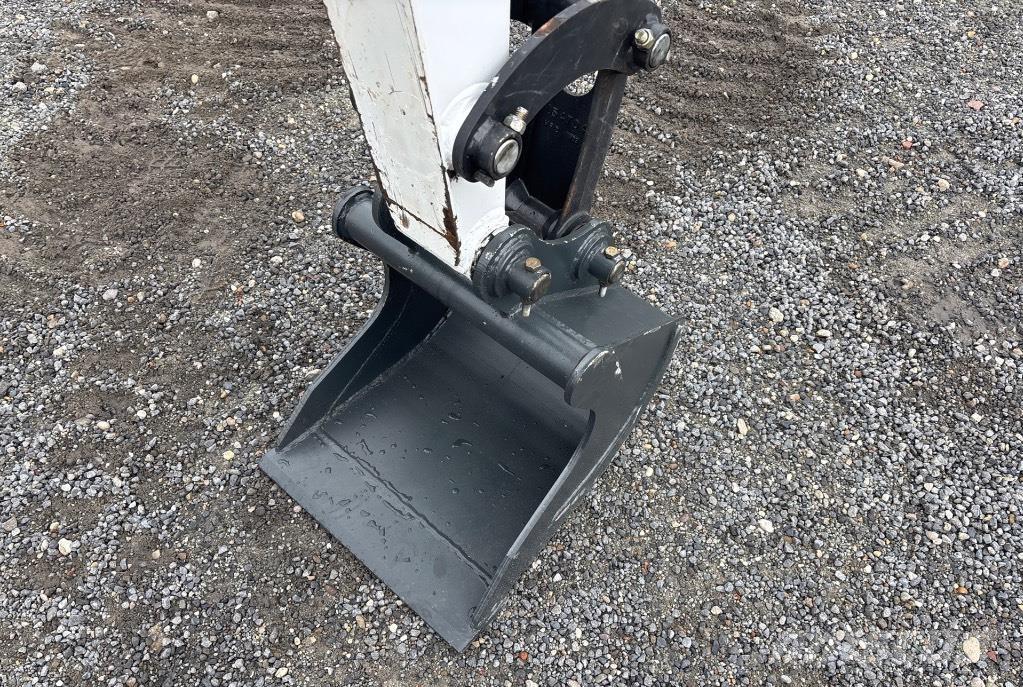 Bobcat E 26 Мини-экскаваторы