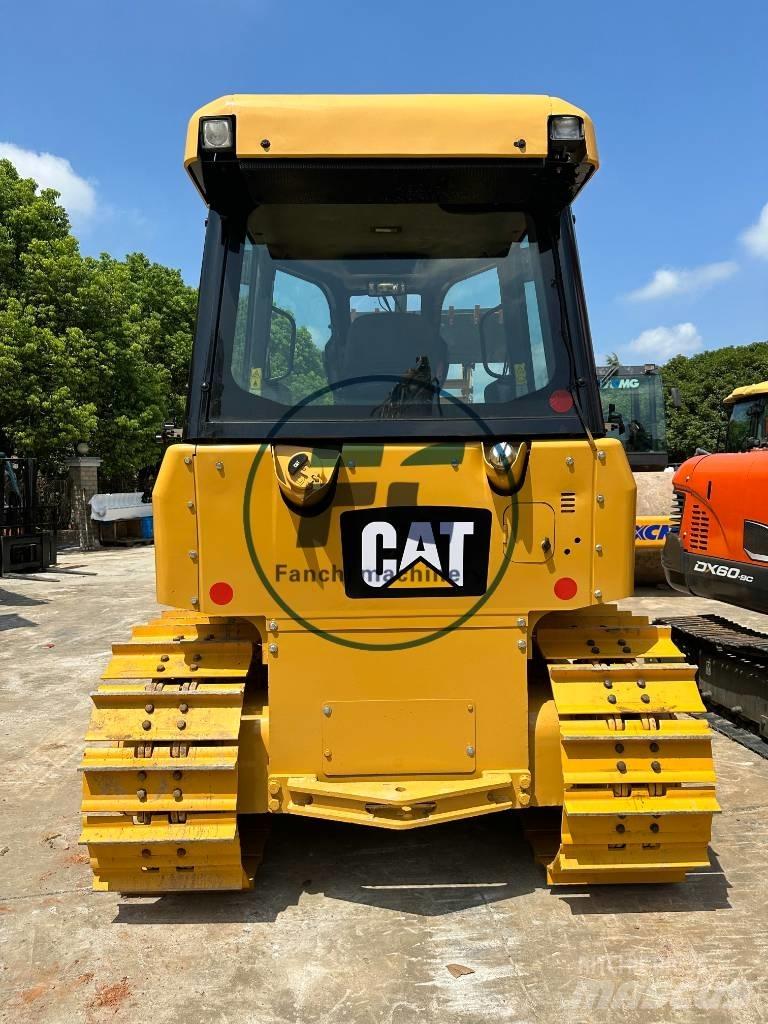 CAT D 5 K Гусеничные бульдозеры