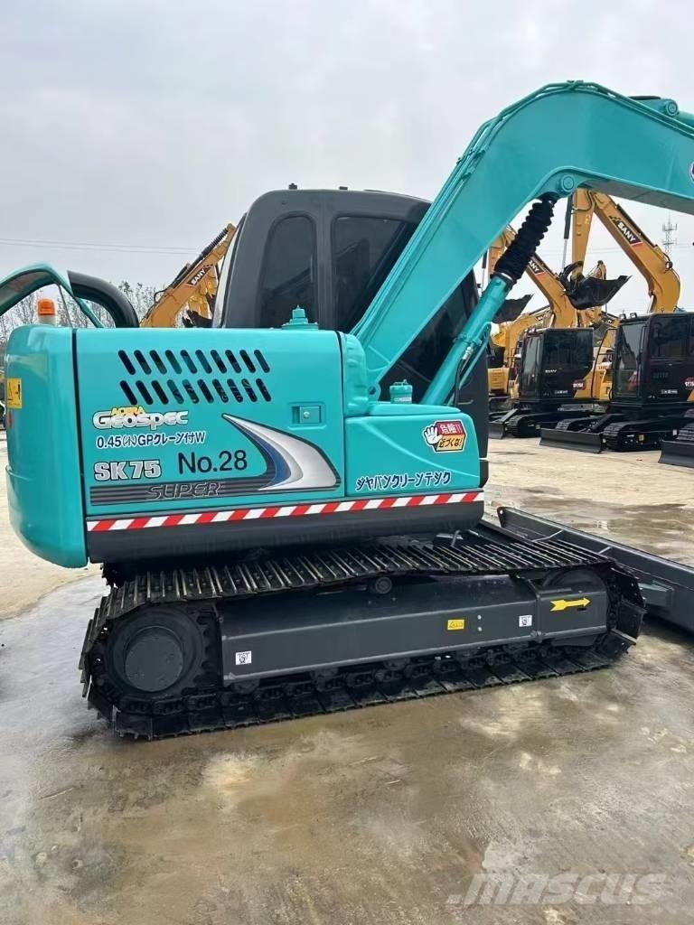 Kobelco SK 75 Гусеничные экскаваторы