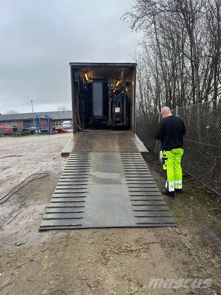 Ditch Witch JT 24 Оборудование для горизонтального бурения