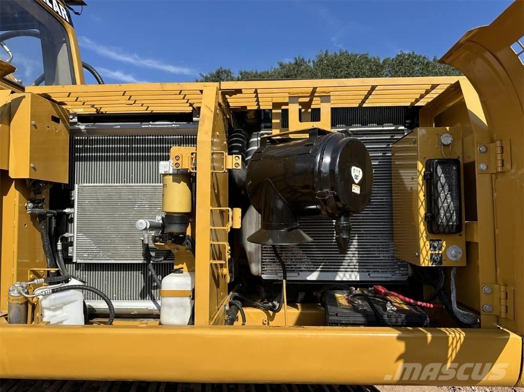 CAT 325 CL Гусеничные экскаваторы