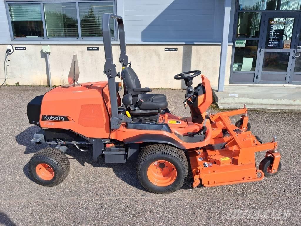 Kubota F 391 Самоходные газонокосилки