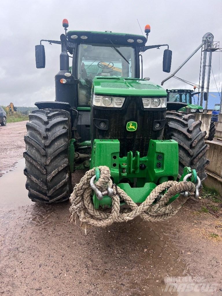 John Deere 8320R Трактора