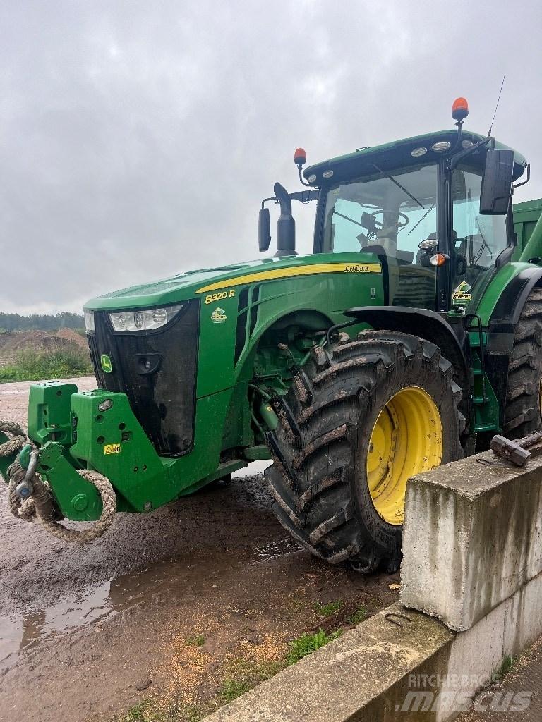 John Deere 8320R Трактора