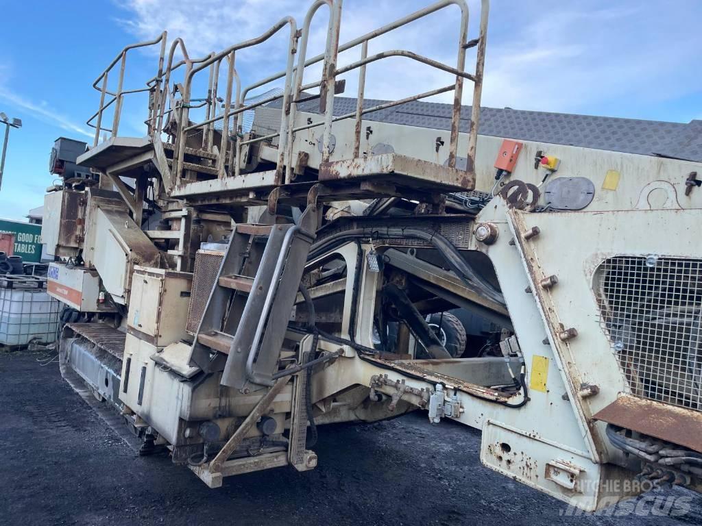 Metso LT300HP Мобильные дробилки