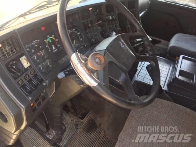 Scania 143-450 Кабины