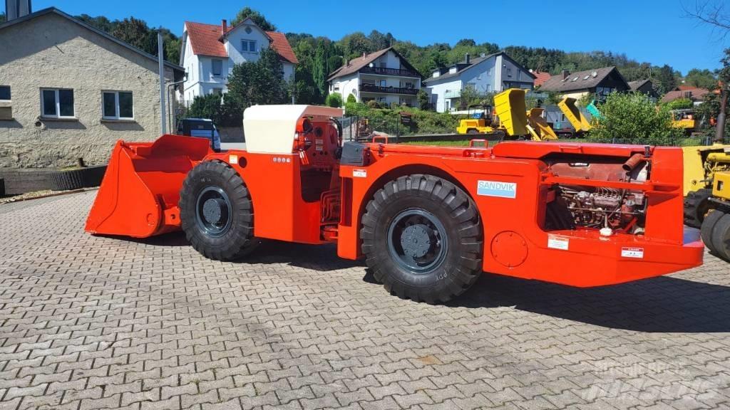 Tamrock TORO 150D Подземные погрузчики