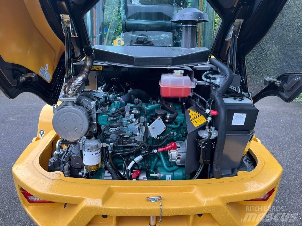 Volvo L 30 H Фронтальные погрузчики