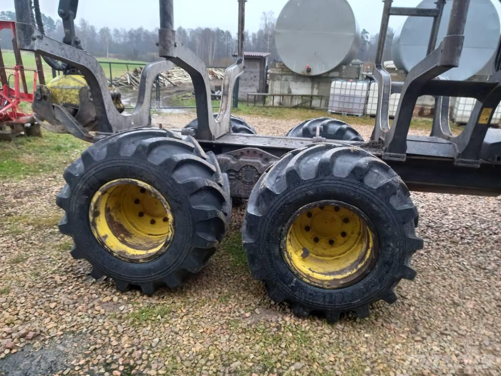 John Deere 810E Форвардеры