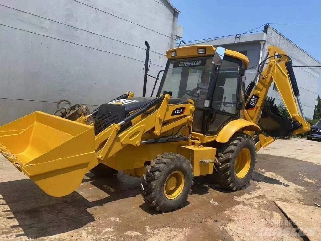 CAT 420F Экскаваторы-погрузчики