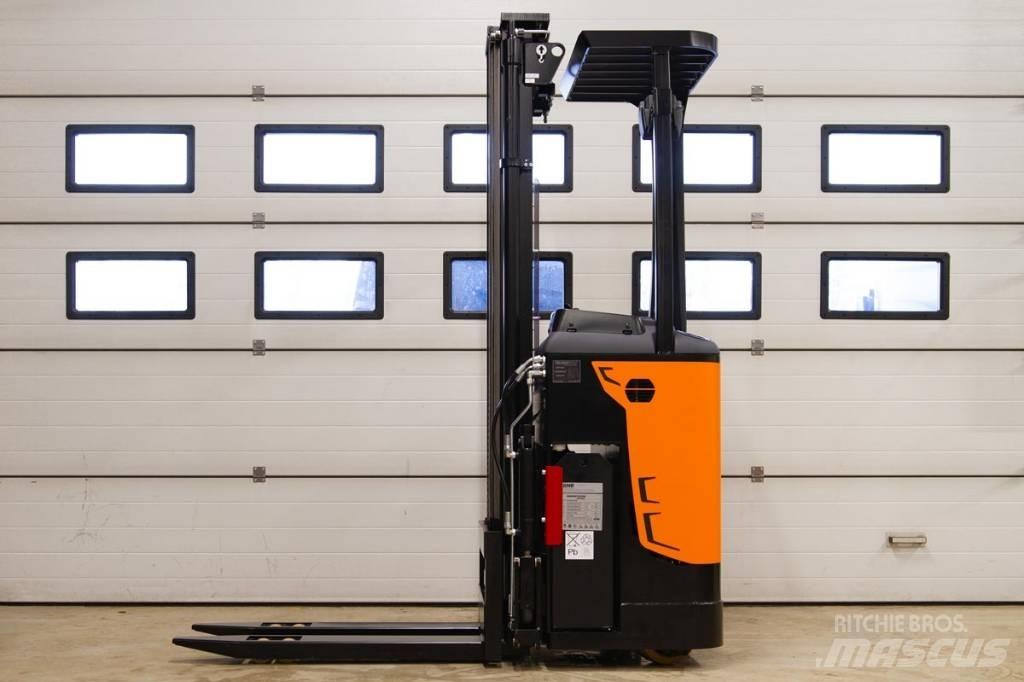 Rocla SST 16 AC Самоходные электроштабелёры
