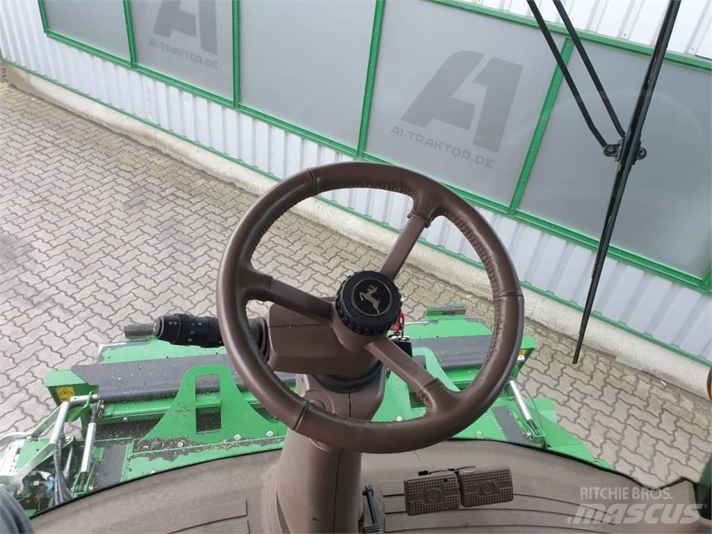 John Deere T670 Зерноуборочные комбайны