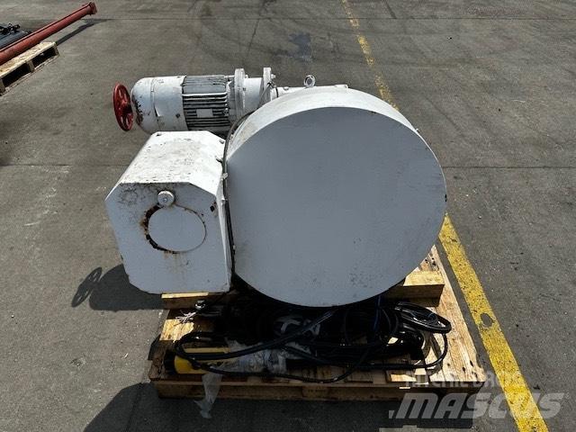 Bauer WINCH ELECTRIC Комплектующие и запасные части для бурильных установок
