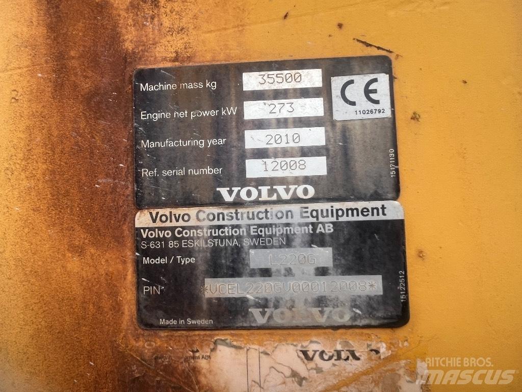 Volvo L 220 G Фронтальные погрузчики