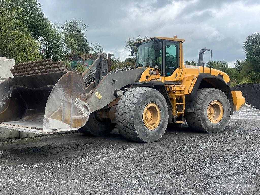 Volvo L 220 G Фронтальные погрузчики