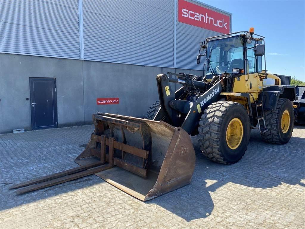 Komatsu WA250PZ-5 Фронтальные погрузчики
