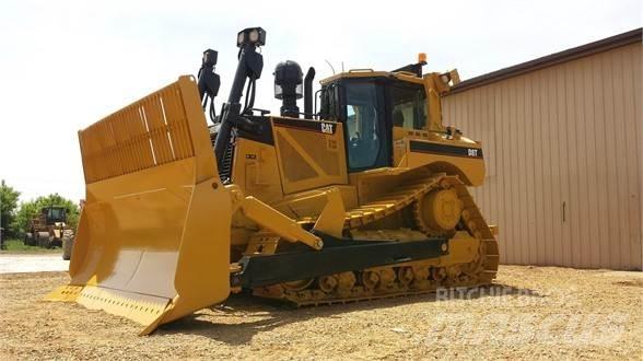 CAT D8T Гусеничные бульдозеры