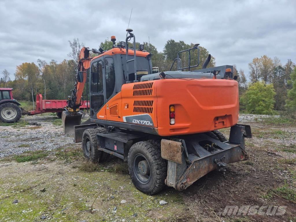 Doosan DX 170 W Колёсные экскаваторы