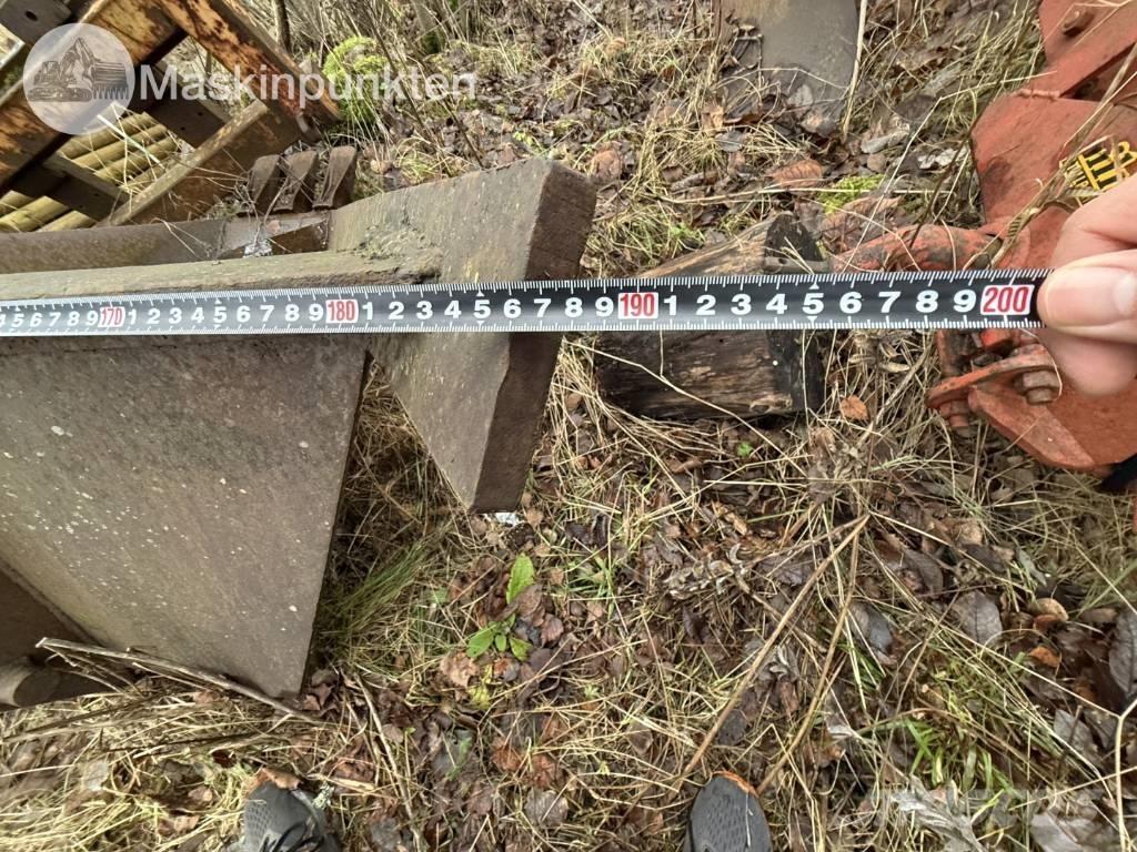 Hymas 474 Экскаваторы-погрузчики