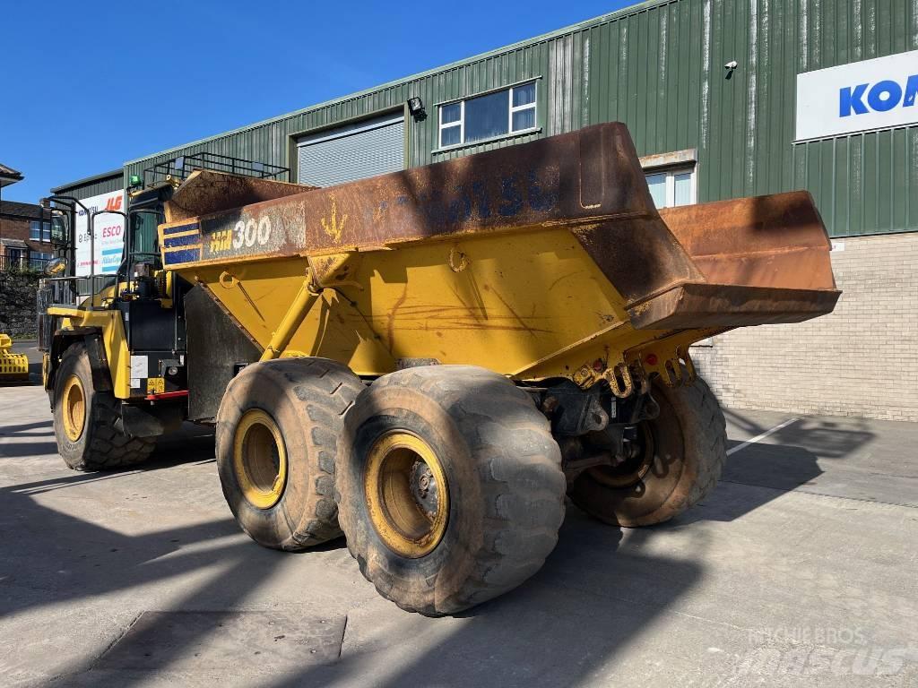 Komatsu HM 300-3 Шарнирно-сочленённые самосвалы