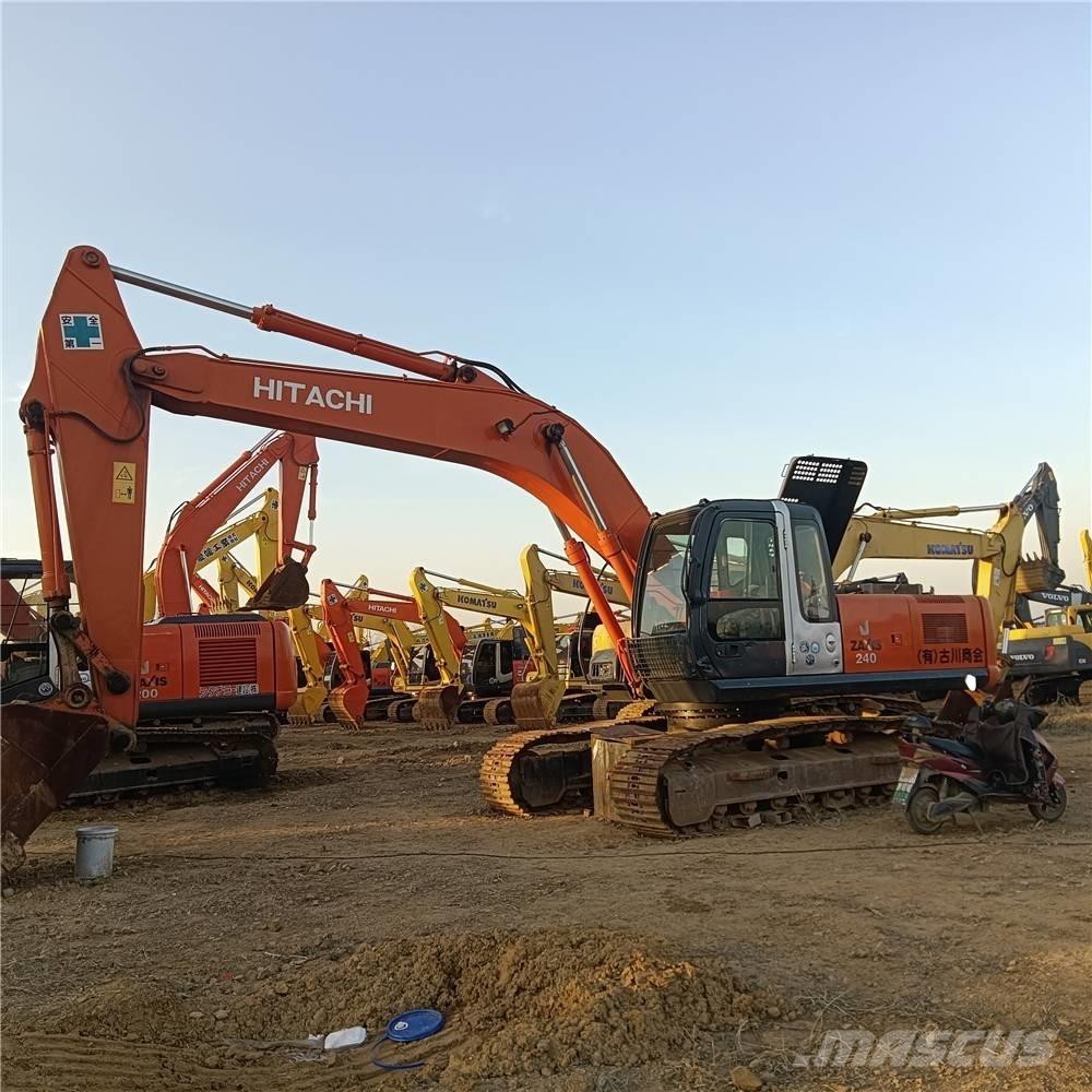 Hitachi ZX240 Гусеничные экскаваторы